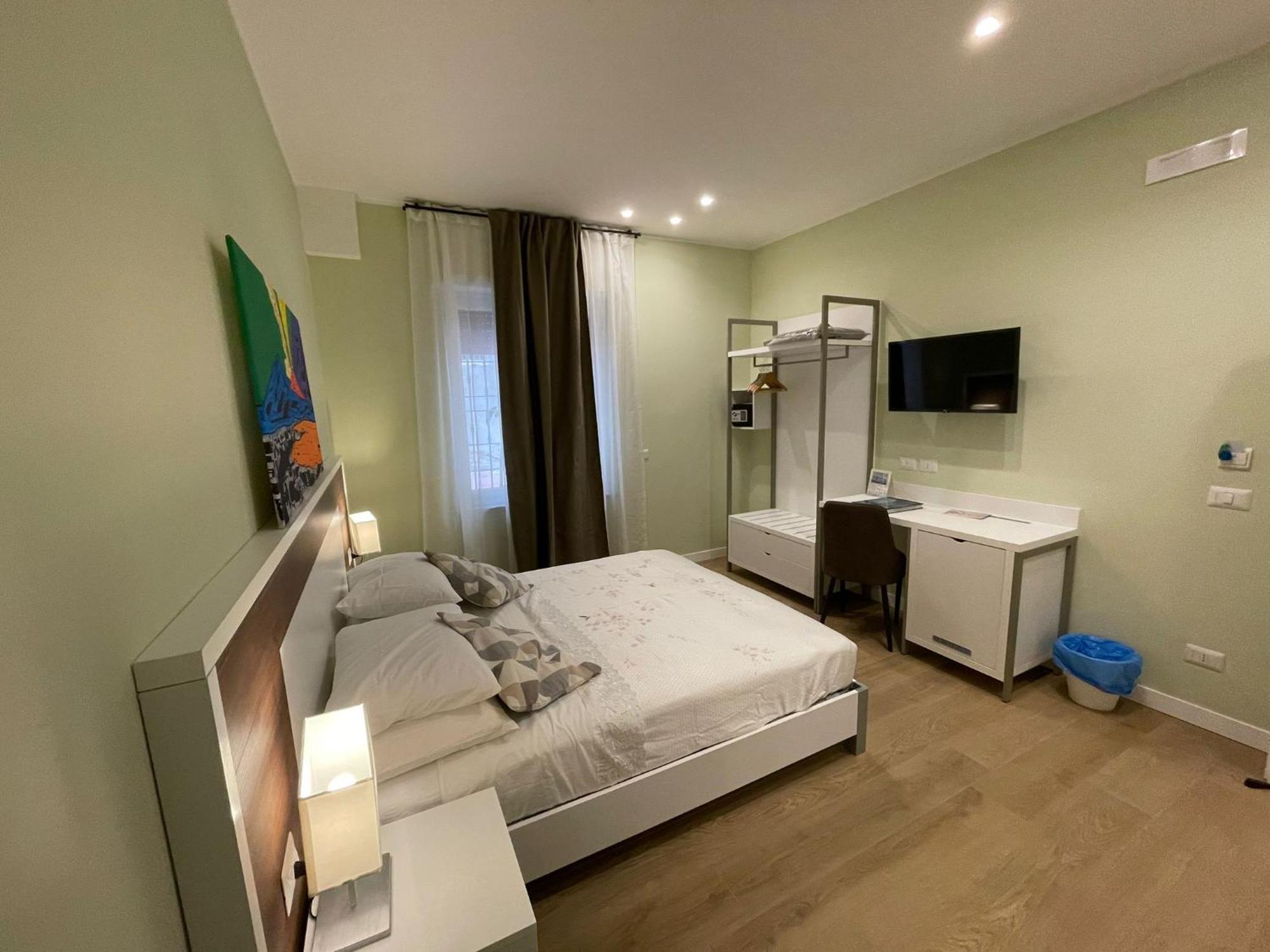 La Casa Di Ily Hotel Napoli Ngoại thất bức ảnh