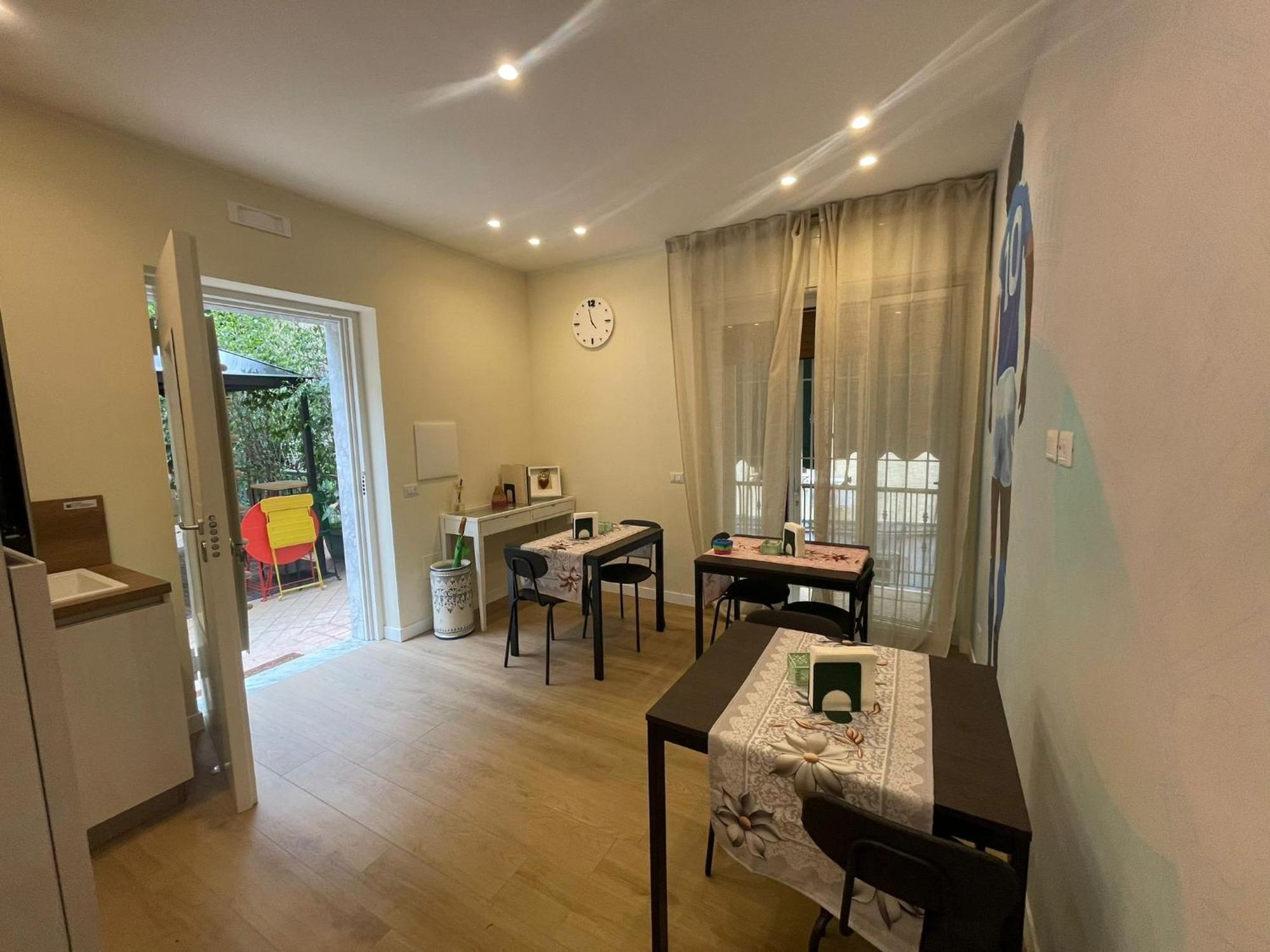 La Casa Di Ily Hotel Napoli Ngoại thất bức ảnh